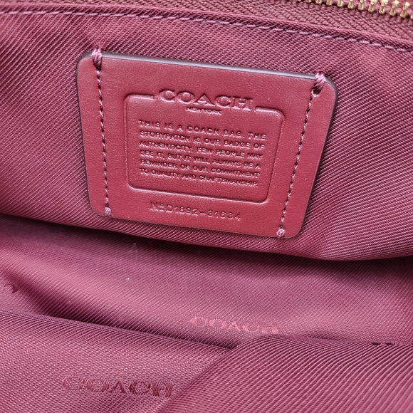 Coach Tan, Gray, and Plum Color Leather and Suade Bag with Sophisticated Design. - Picture 3 of 6
